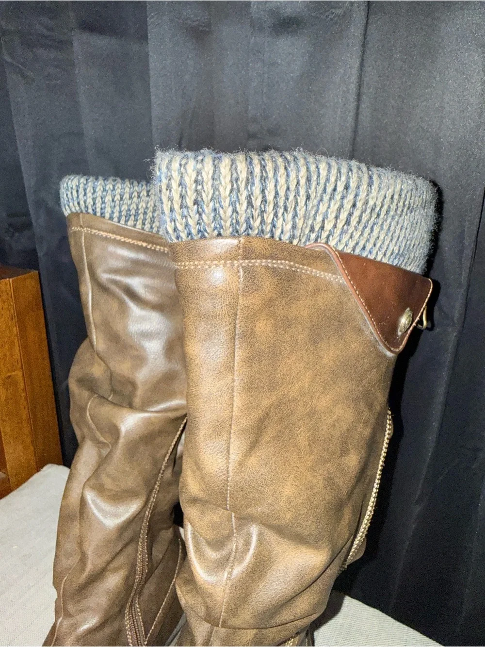 Women’s Knee-High Slouchy Brown Boots with Knit Cuff Size 8